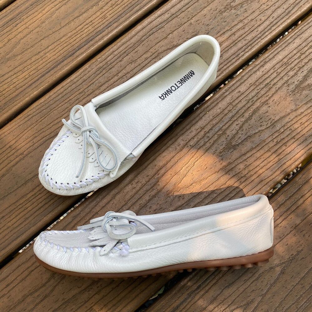 Minnetonka Moccasin Leather Kilty Plus Women's 8 Color White leather - Picture 10 of 10